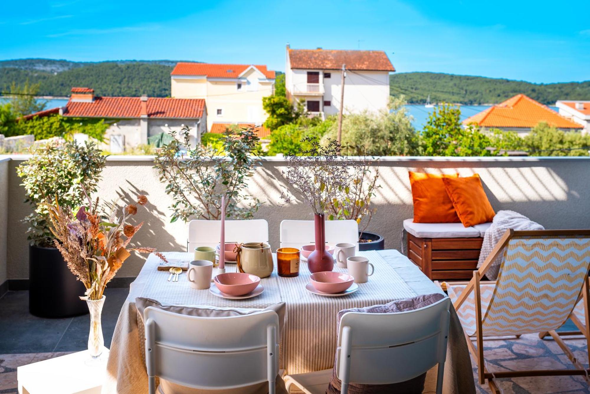 Ojra New Apartment With Seaview Šibenik Extérieur photo
